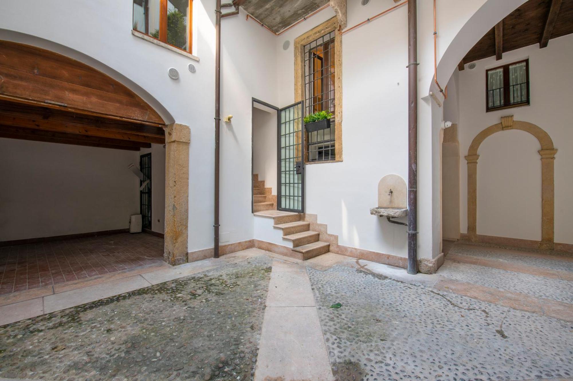 Borsarihouse Wifi & Smarttv Appartement Verona