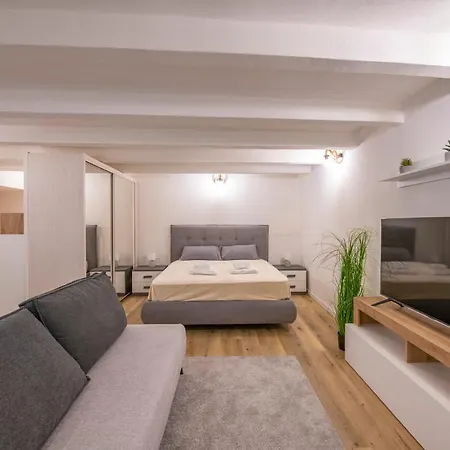 Borsarihouse Wifi & Smarttv Appartement Verona Buitenkant foto