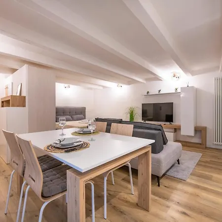 Borsarihouse Wifi & Smarttv Appartement Verona Buitenkant foto